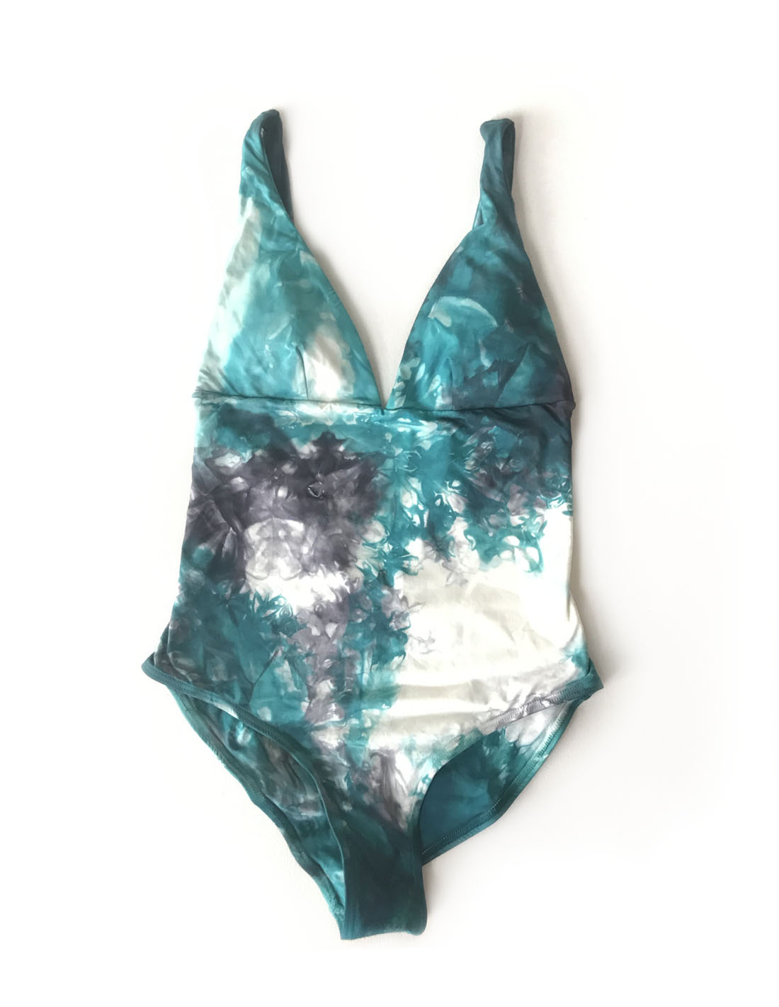 Cosmos Oil One Piece