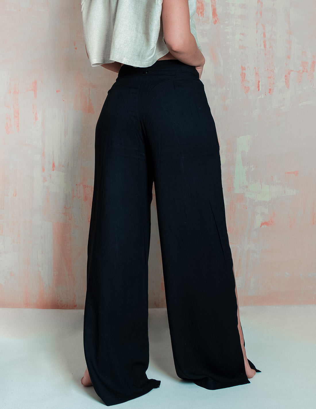 Earth Pants Black