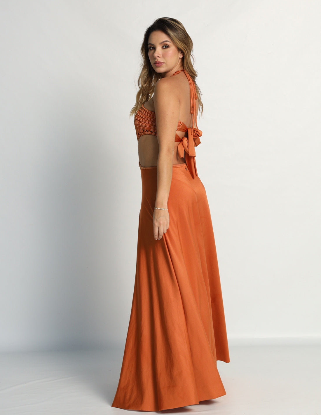 Ventus Skirt Ochre. Hand-Dyed Skirt In Ochre. Entreaguas