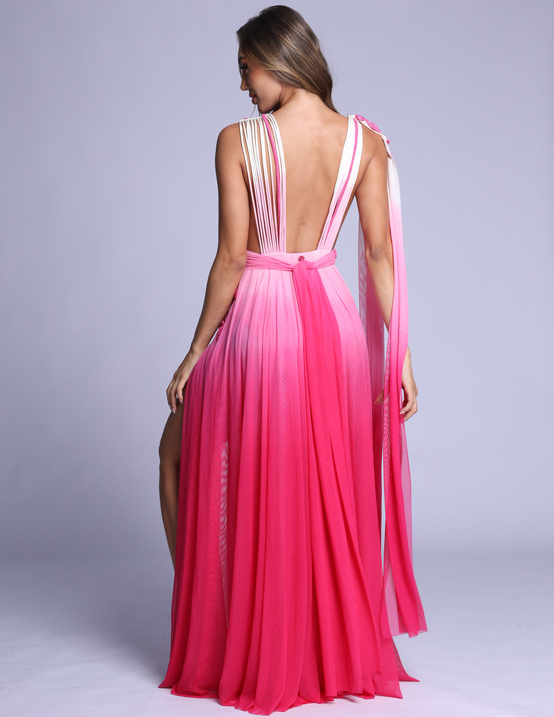 Copernico Dress Faded Ivory + Pink. Hand-Dyed Dress With Hand Woven Macramé In Faded Ivory + Pink. Entreaguas