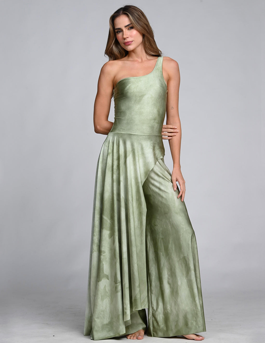 Altair Jumpsuit Spotted Turf Green. Hand-Dyed Jumpsuit In Spotted Turf Green