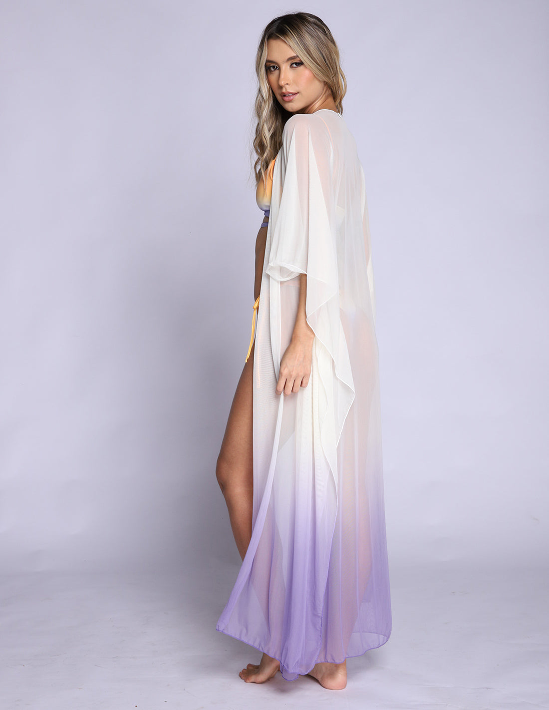 Fly Kimono Ivory + Purple. Hand-Dyed Kimono In Ivory + Purple. Entreaguas