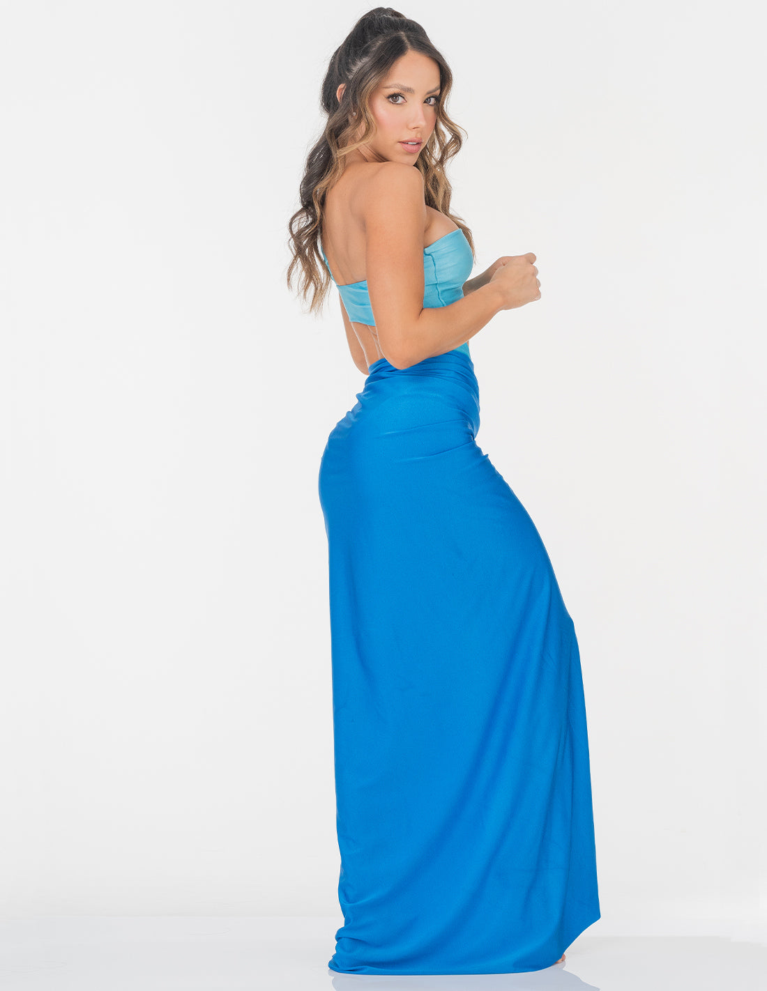Tropical Skirt Blue Sky .. Hand-Dyed Skirt In Blue Sky .. Entreaguas