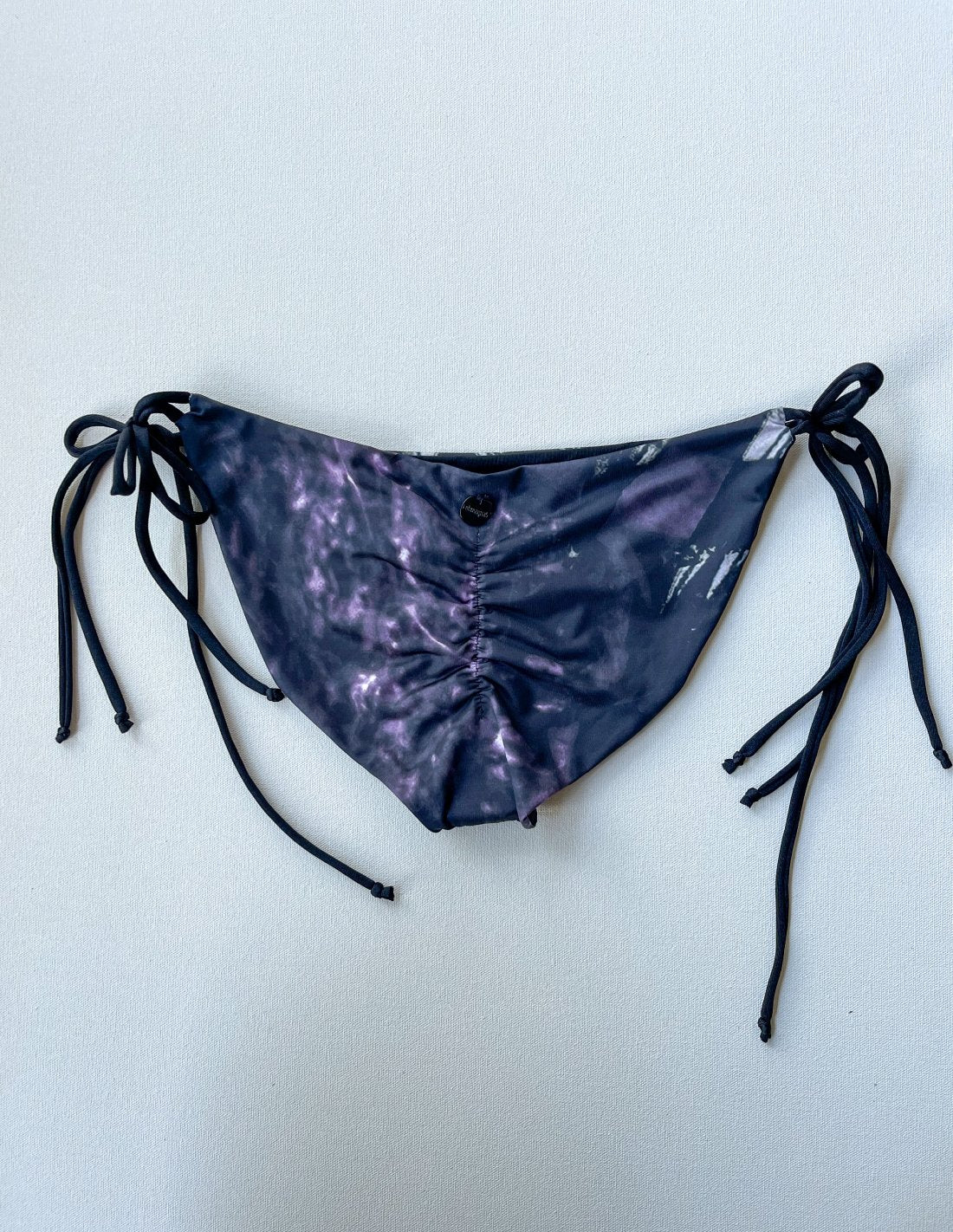 Black Palm Tree Bottom. Bikini Bottom In Black Palm Tree. Entreaguas