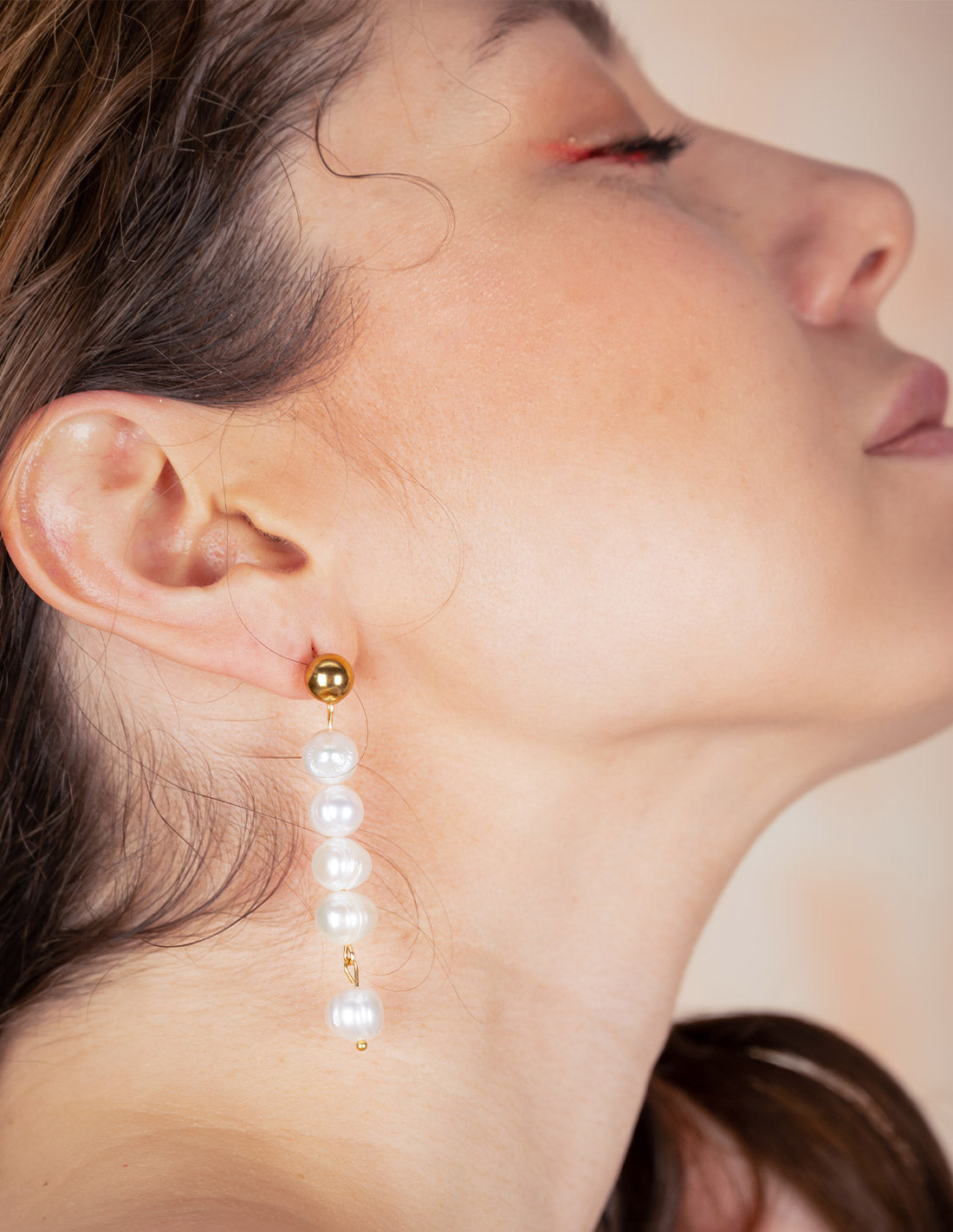 Shooting Stars Earring Ivory. Earring In Ivory. Entreaguas