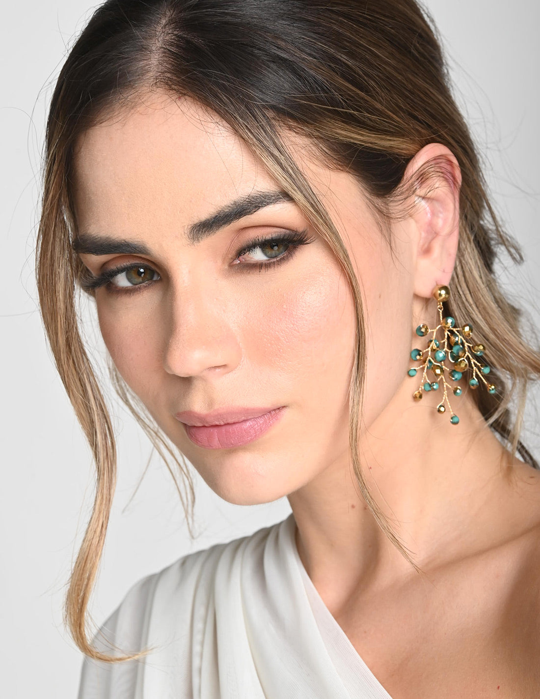 Elara Earring Mint Green + Golden. Earring In Mint Green + Golden