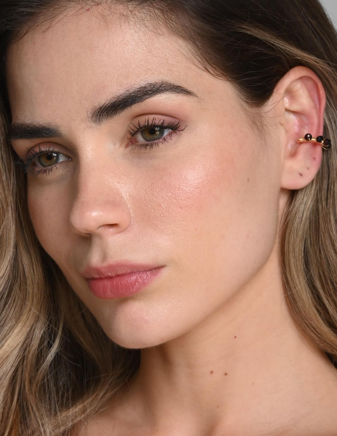 Jazmin Ear Cuff Purple + Black. Ear Cuff In Purple + Black