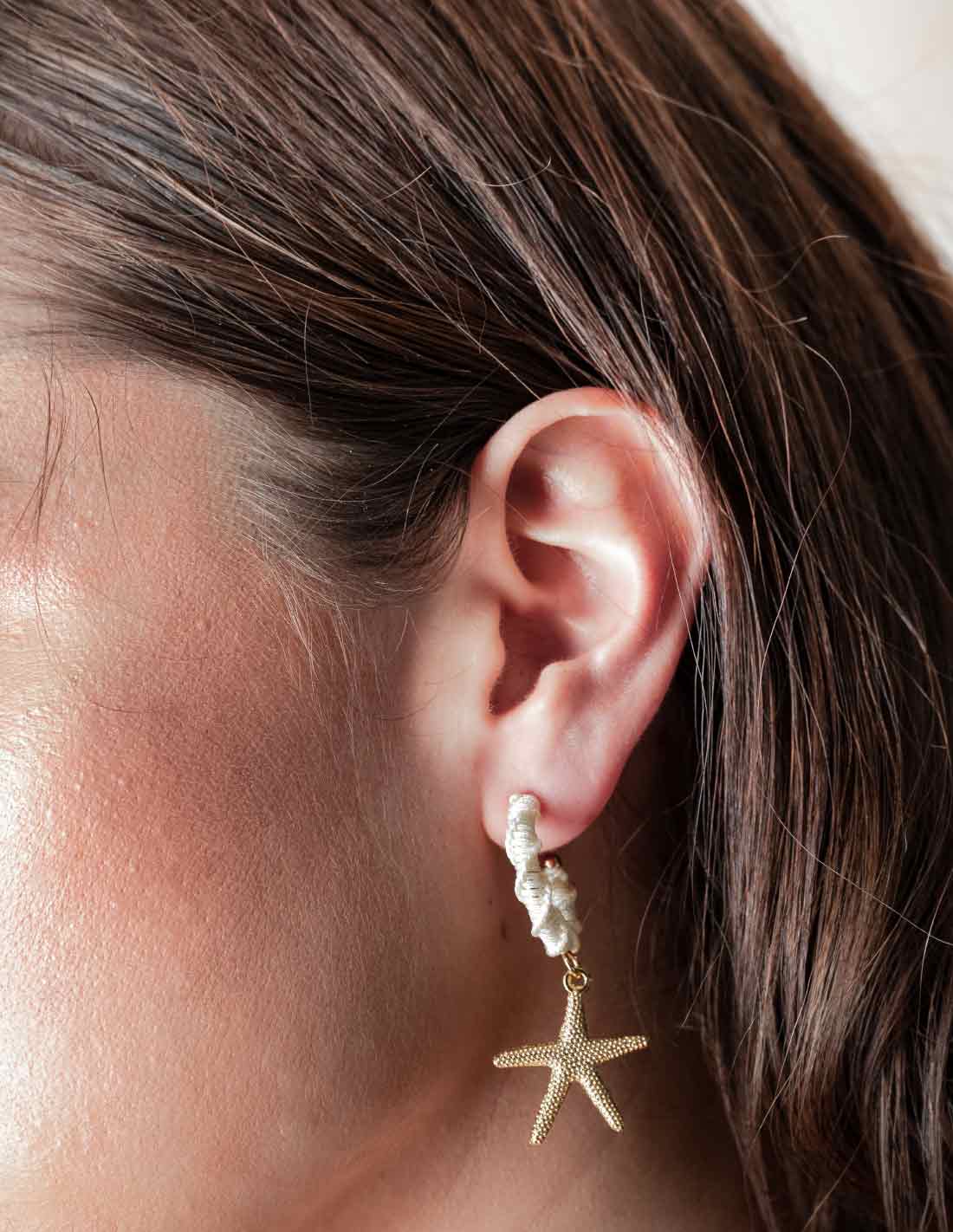 Estrella De Mar Earing Ivory. Earing In Ivory. Entreaguas