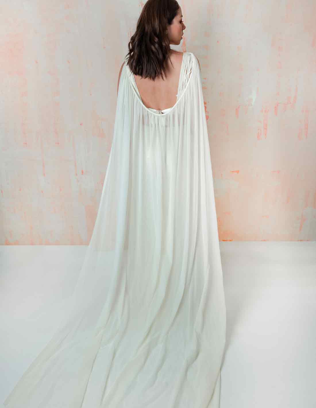 Citat Cape Ivory - Cape - Entreaguas Wearable Art
