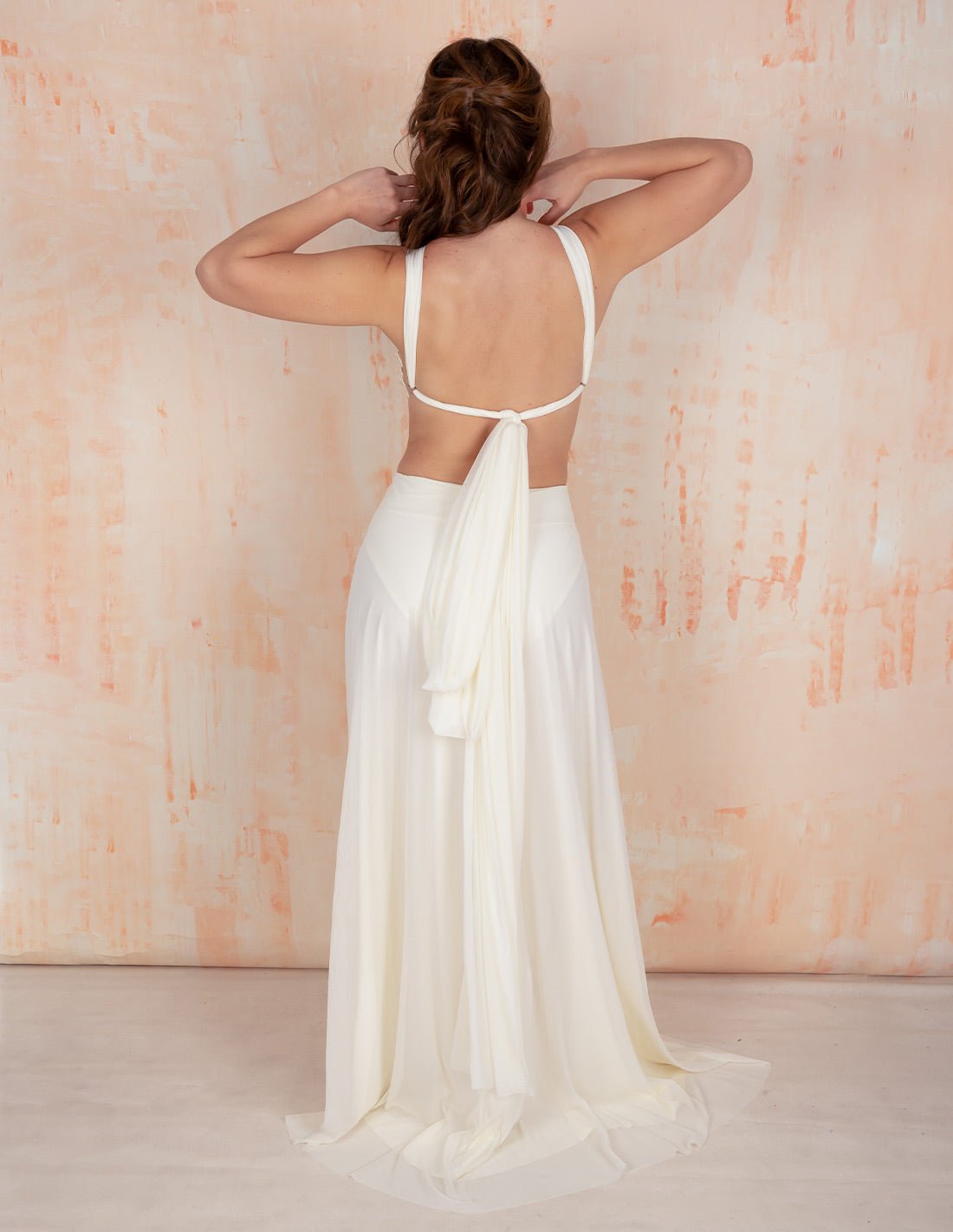 Feather Glow Dress Ivory. Dress With Hand Woven Macramé In Ivory. Entreaguas