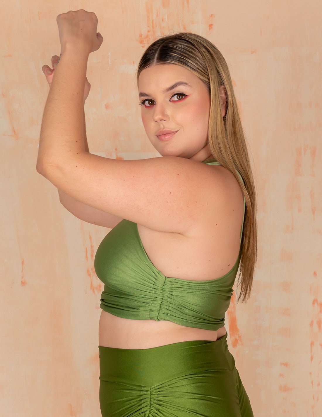 Island Crop Top Faded Green Grass - Crop Top - Entreaguas Wearable Art