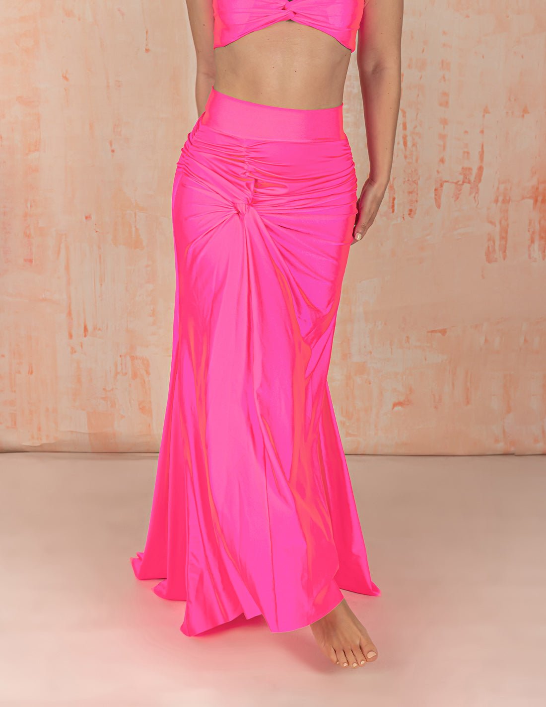 Regalia Skirt Pink Neon - Skirt - Entreaguas Wearable Art