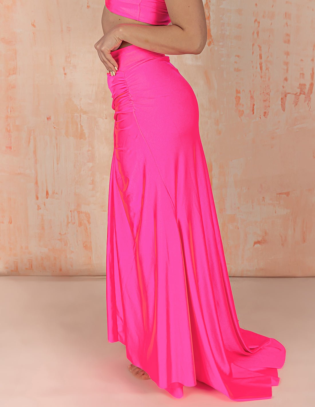 Regalia Skirt Pink Neon - Skirt - Entreaguas Wearable Art