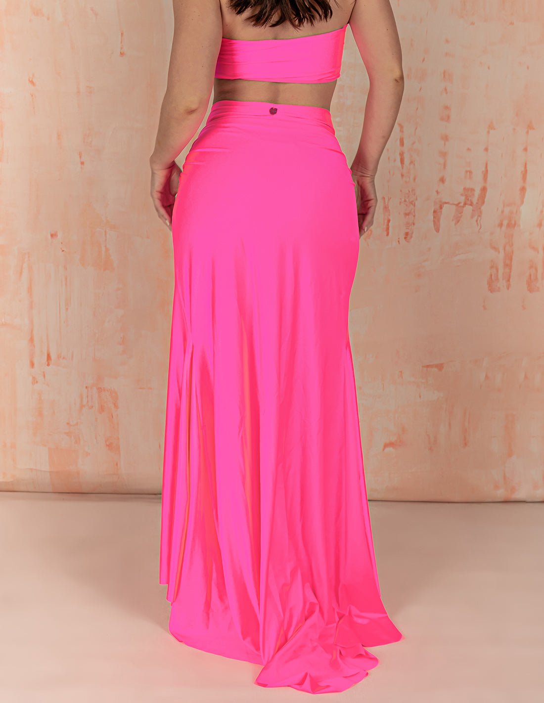 Regalia Skirt Pink Neon - Skirt - Entreaguas Wearable Art