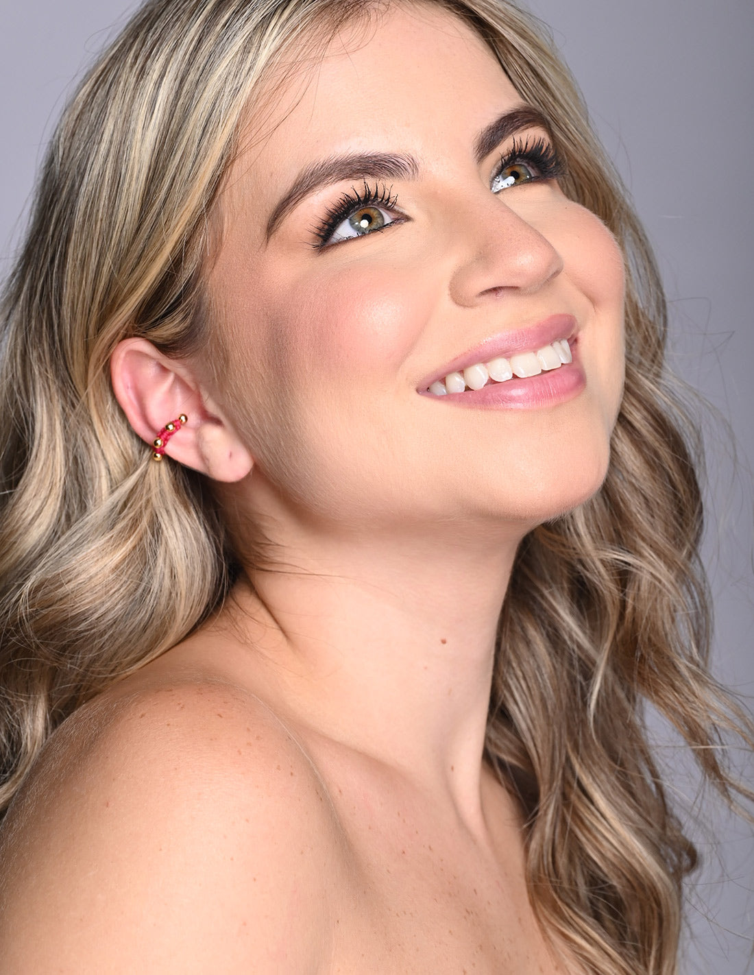 Luna Lunera Ear Cuff Fuchsia