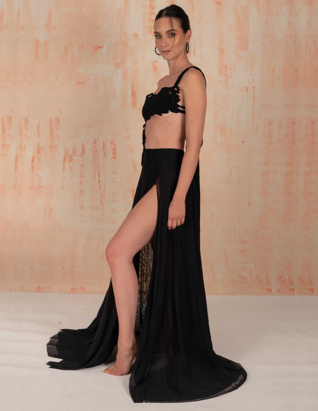 Cisne Dress Black. Dress With Hand Woven Macramé In Black. Entreaguas