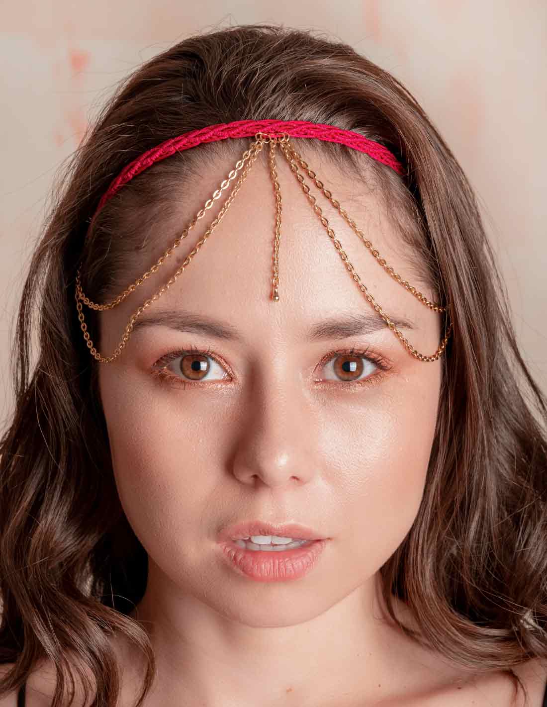 Corteza Chocker-Garter Fuchsia. Chocker-Garter In Fuchsia. Entreaguas