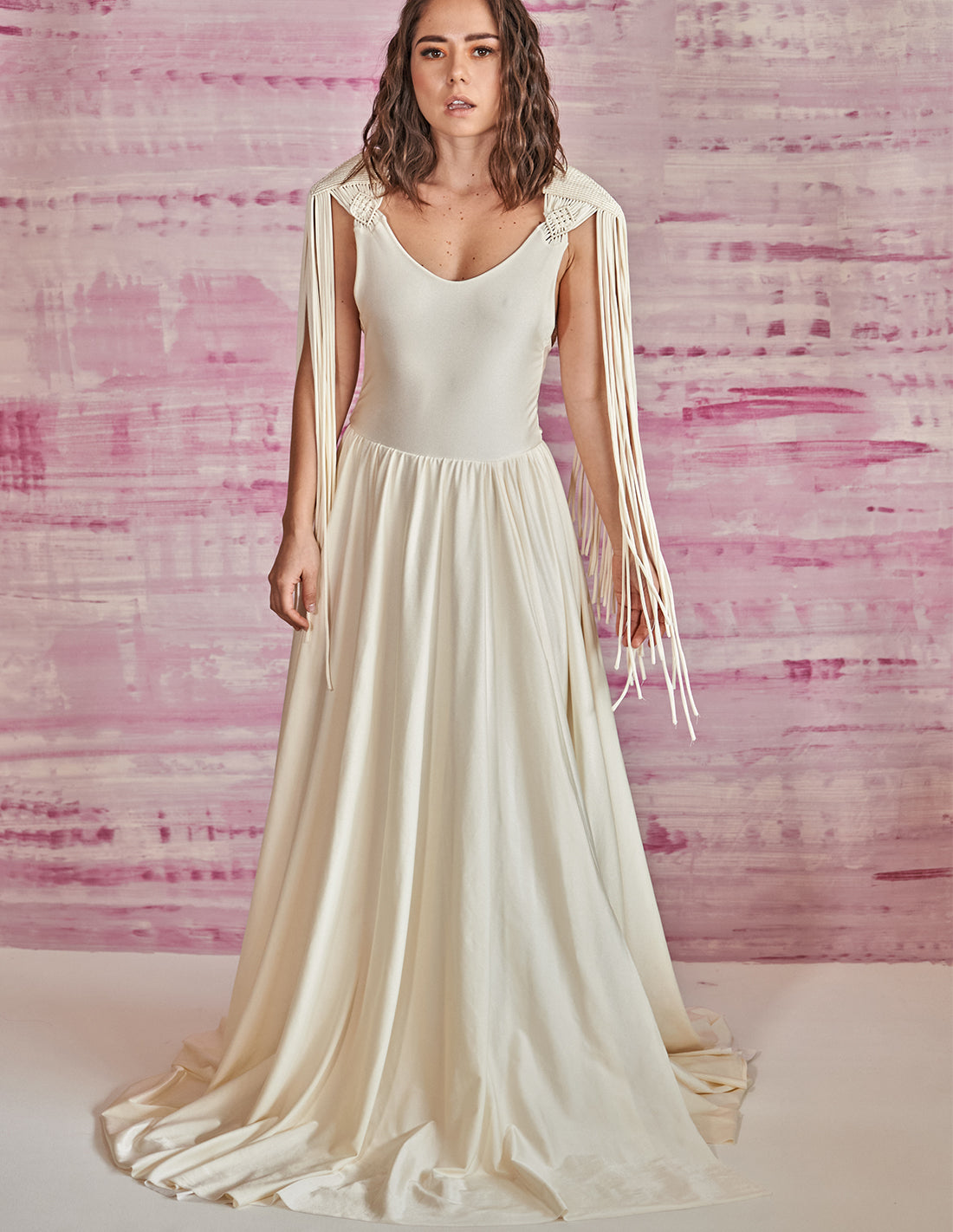 Atria Dress Ivory. Dress With Hand Woven Macramé In Ivory. Entreaguas