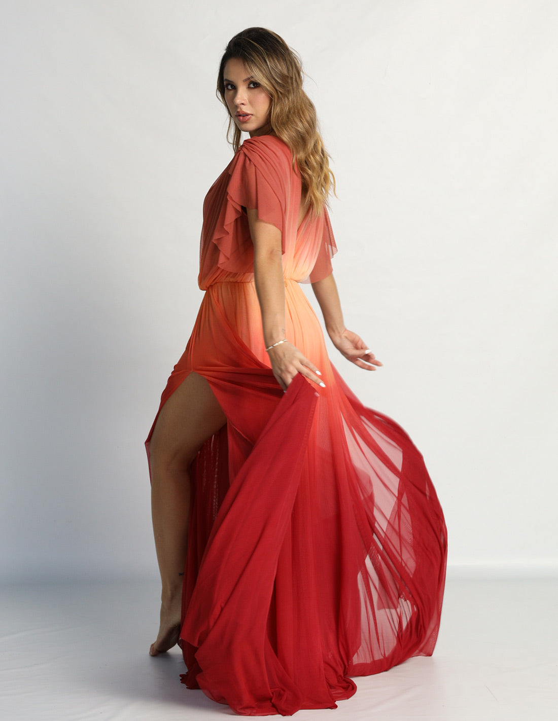 Grace Dress Salmon Flower + Tangerine. Hand-Dyed Dress In Salmon Flower + Tangerine. Entreaguas