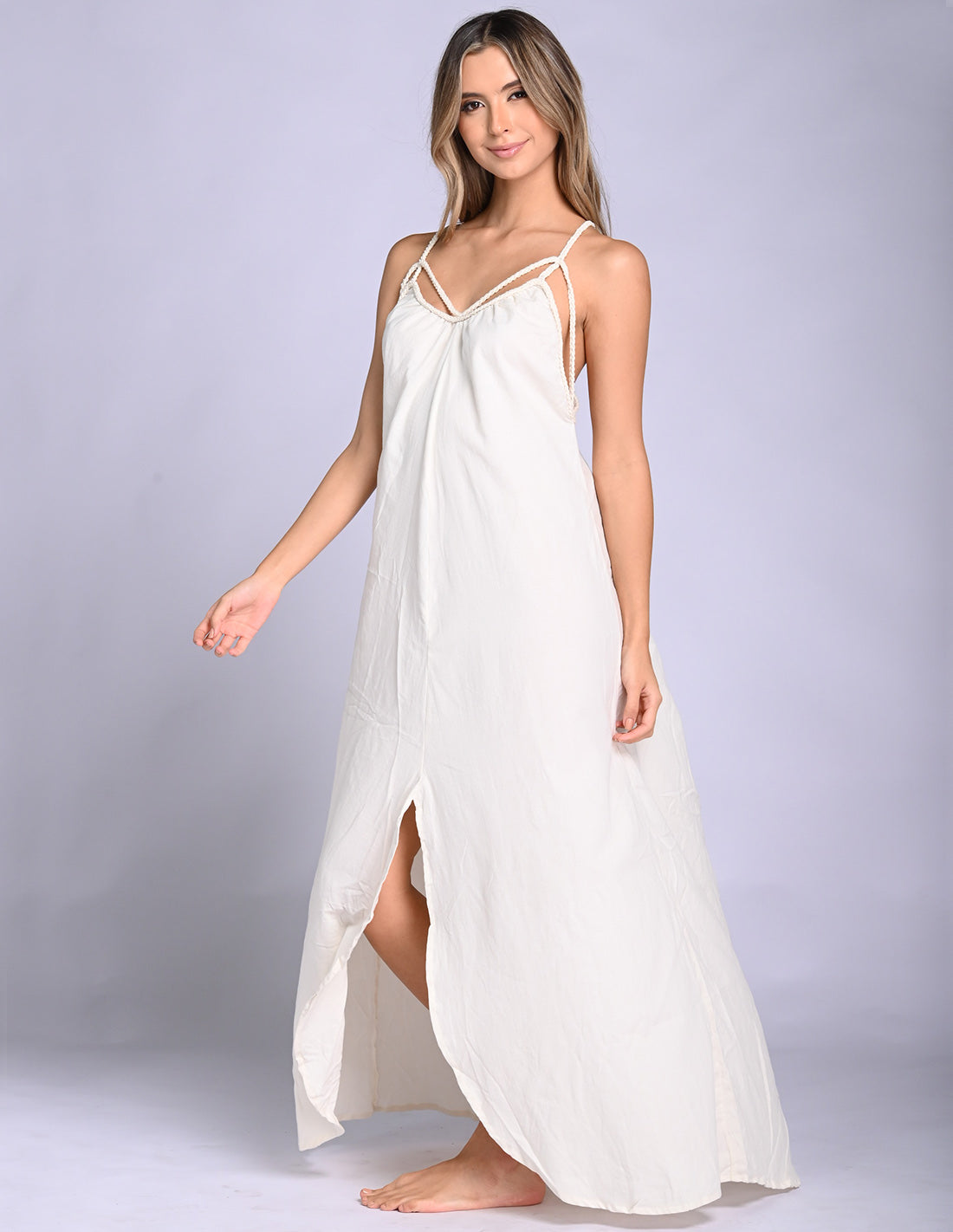 Meca Dress Ivory. Dress With Hand Woven Macramé In Ivory. Entreaguas