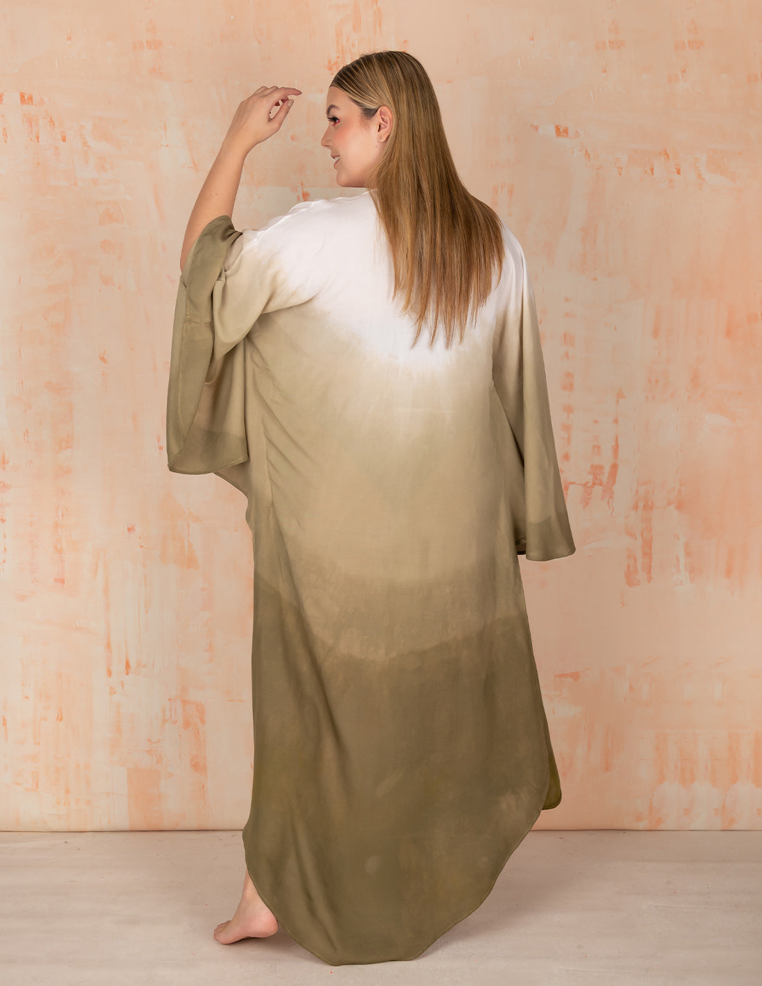Spirit Kaftan Faded Green. Hand-Dyed Kaftan In Faded Green. Entreaguas