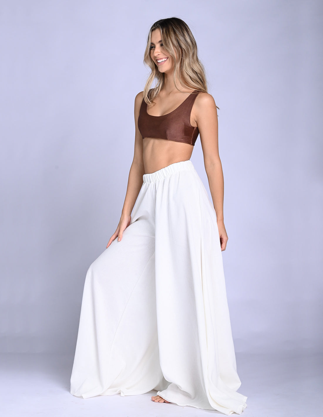 Gaia Pant Ivory. Pant In Ivory. Entreaguas