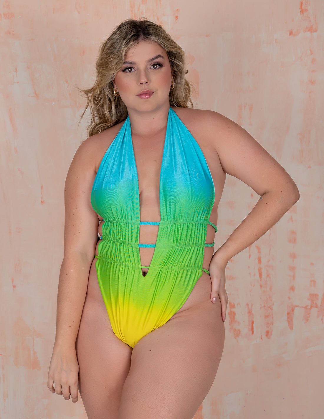 Lotus One Piece Sky Blue + Green + Yellow. Hand-Dyed One Piece With Hand Woven Macramé In Sky Blue + Green + Yellow. Entreaguas