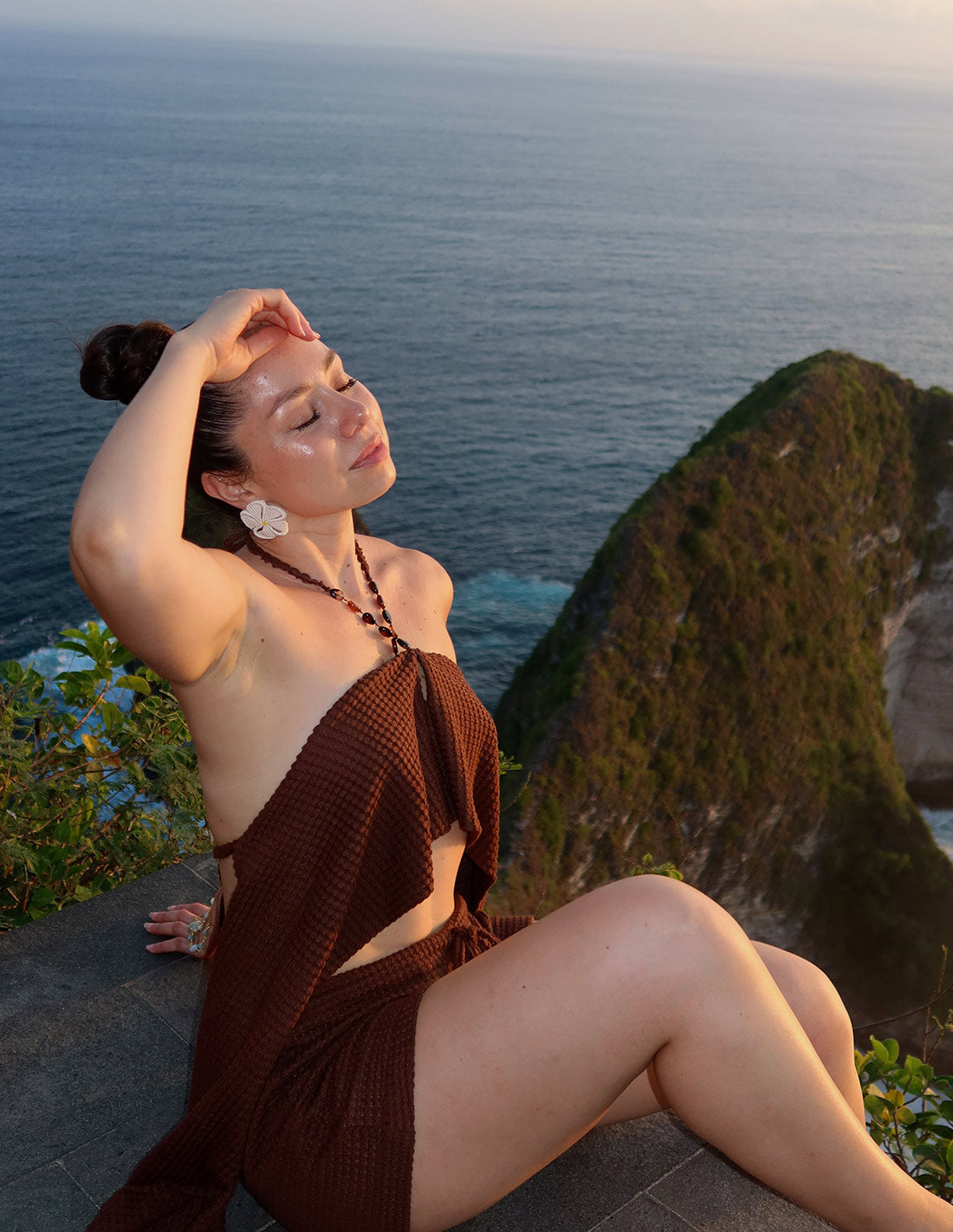 Outfit: Samara Blouse & Short Brown