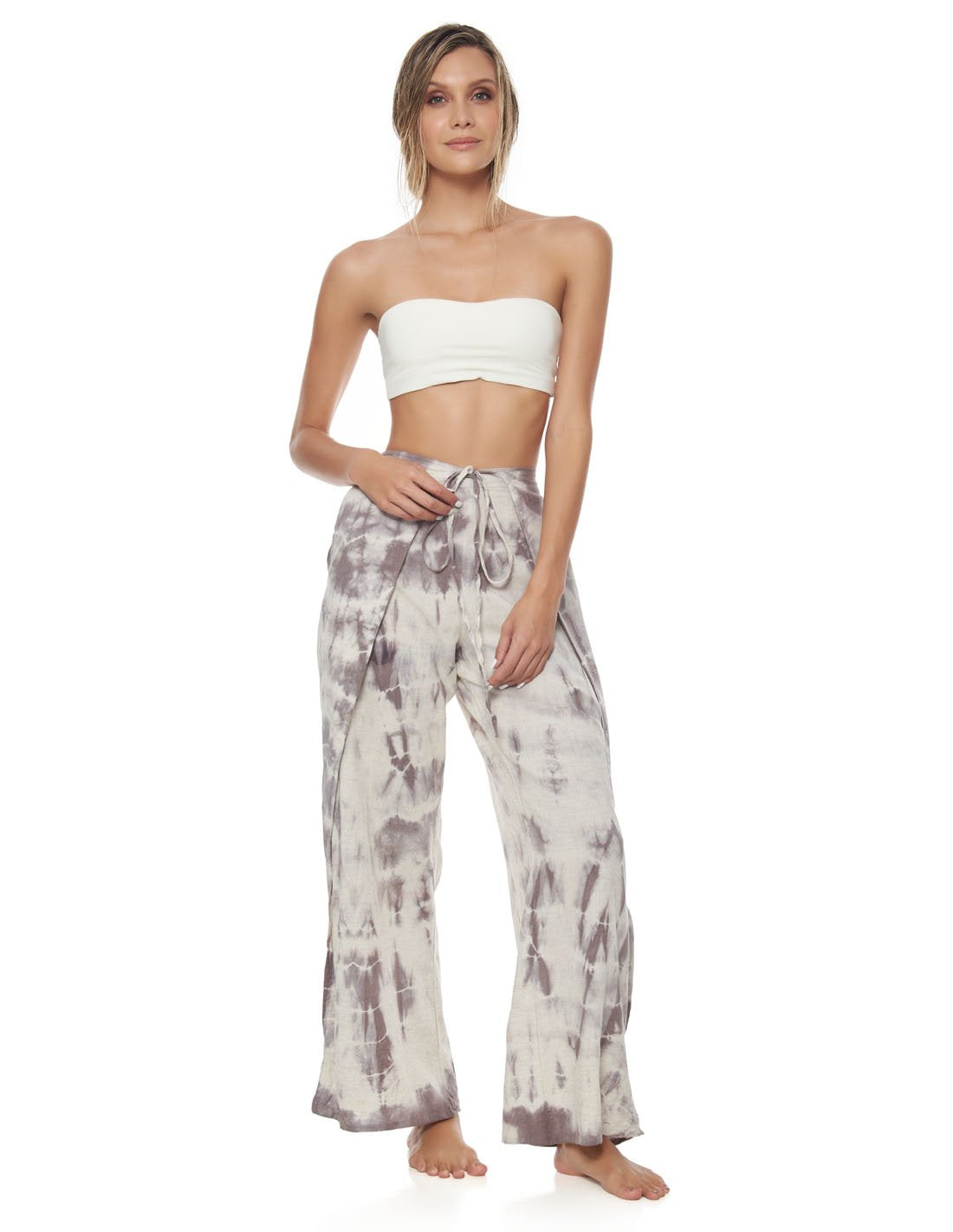 Diani Pant Rhinoceros Ivory. Hand-Dyed Beach Pant In Rhinoceros Ivory. Entreaguas