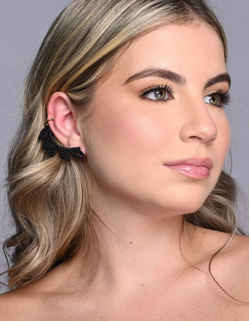 Regal Ear Cuff Black. Ear Cuff In Black