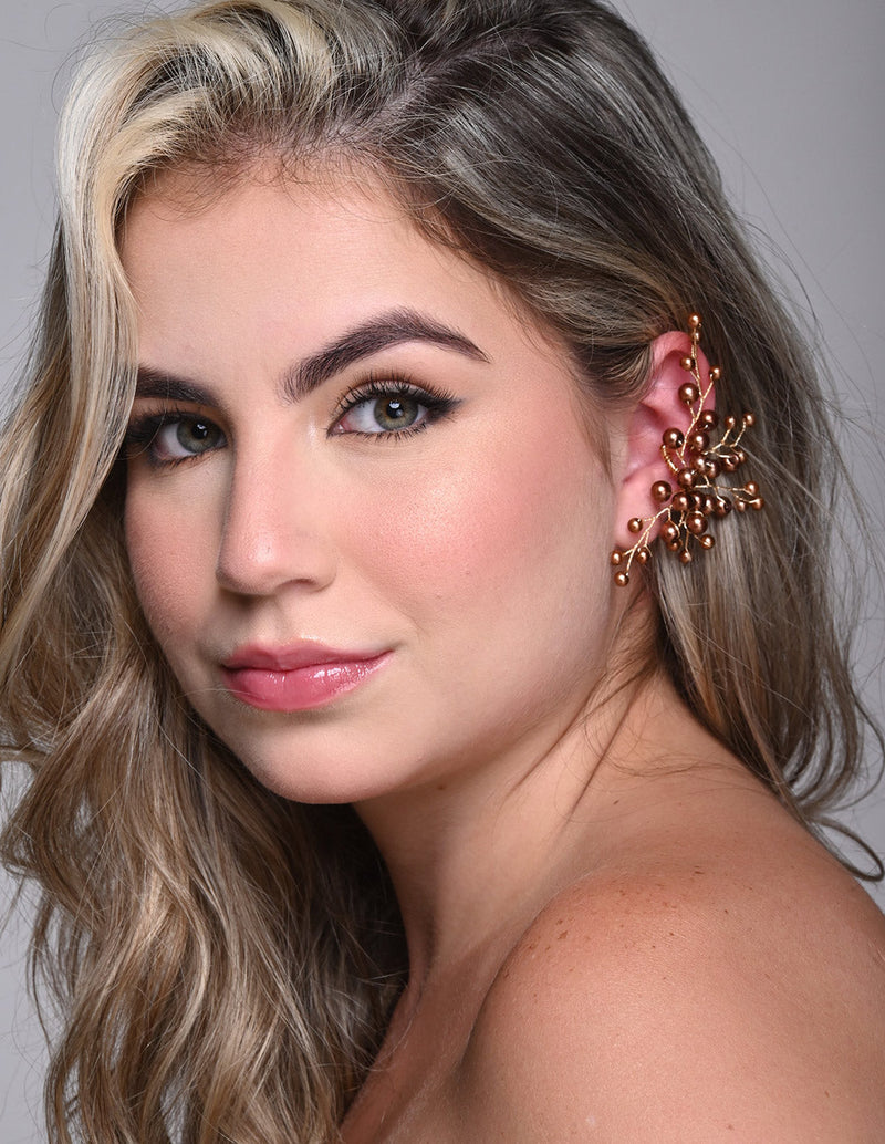 Glimmer Ear Cuff Golden. Ear Cuff In Golden