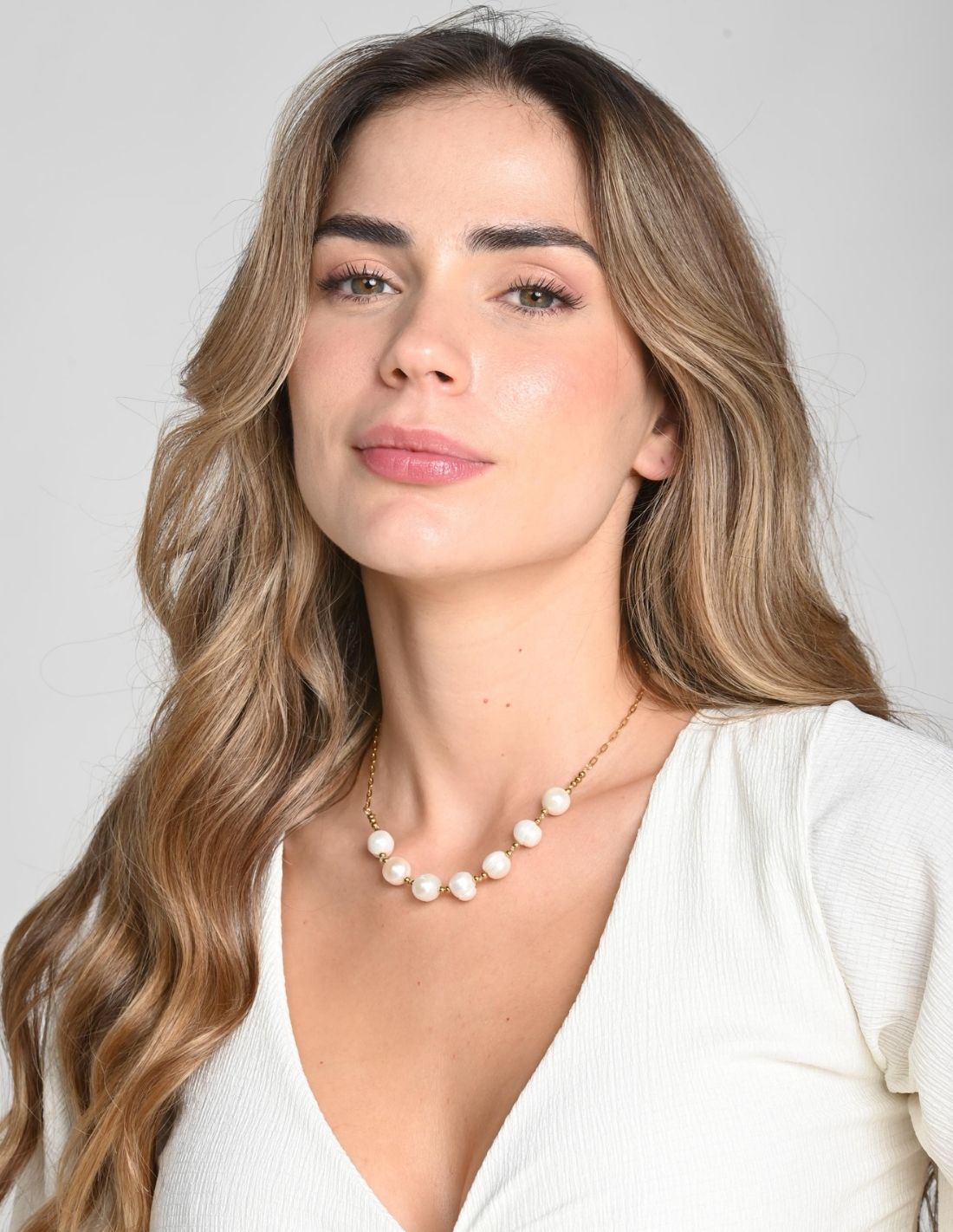 Narella Necklace Pearl + Ivory. Necklace In Pearl + Ivory