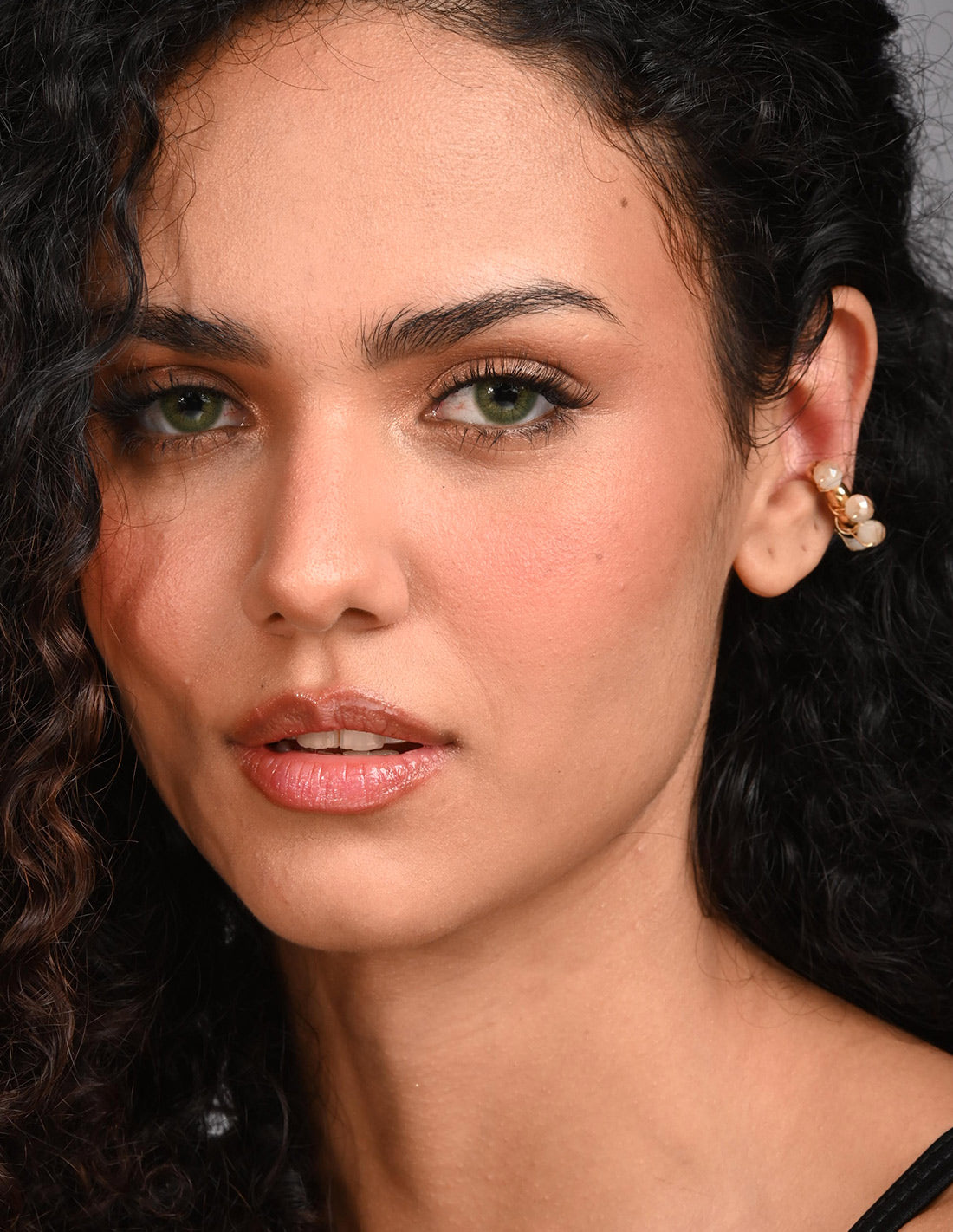 Coil Murano Ear Cuff Beige. Ear Cuff In Beige