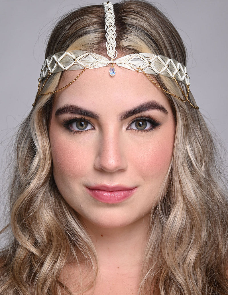 Reina Tiara Ivory. Tiara In Ivory