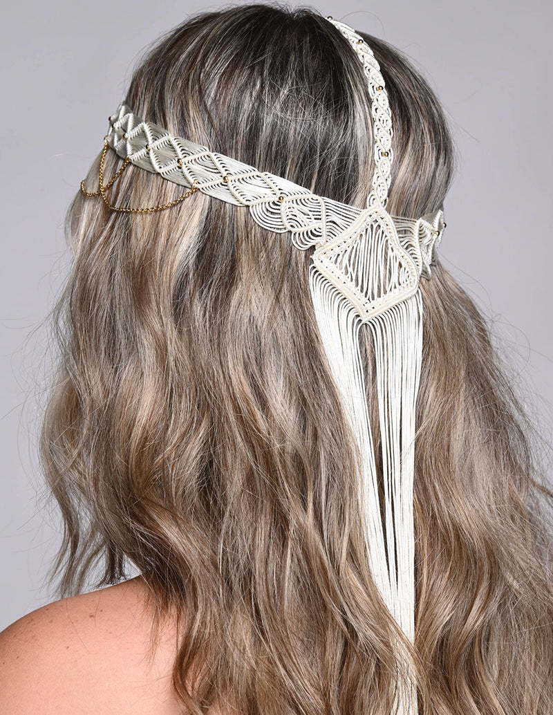 Reina Tiara Ivory. Tiara In Ivory
