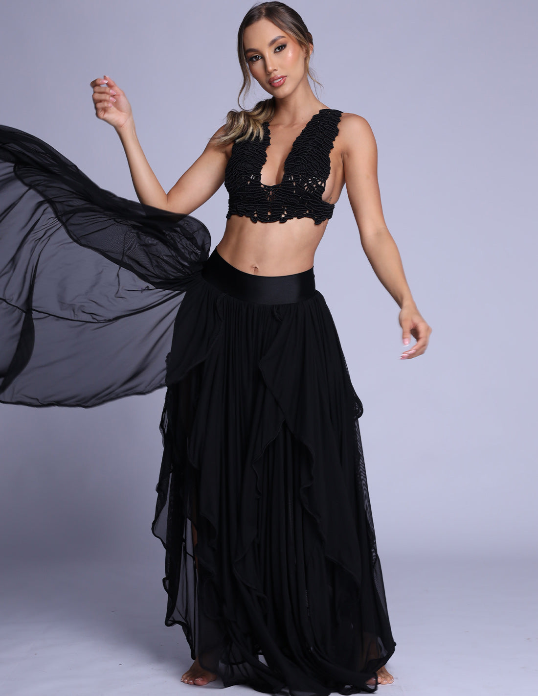 Crystal & Petalos Outfit Black