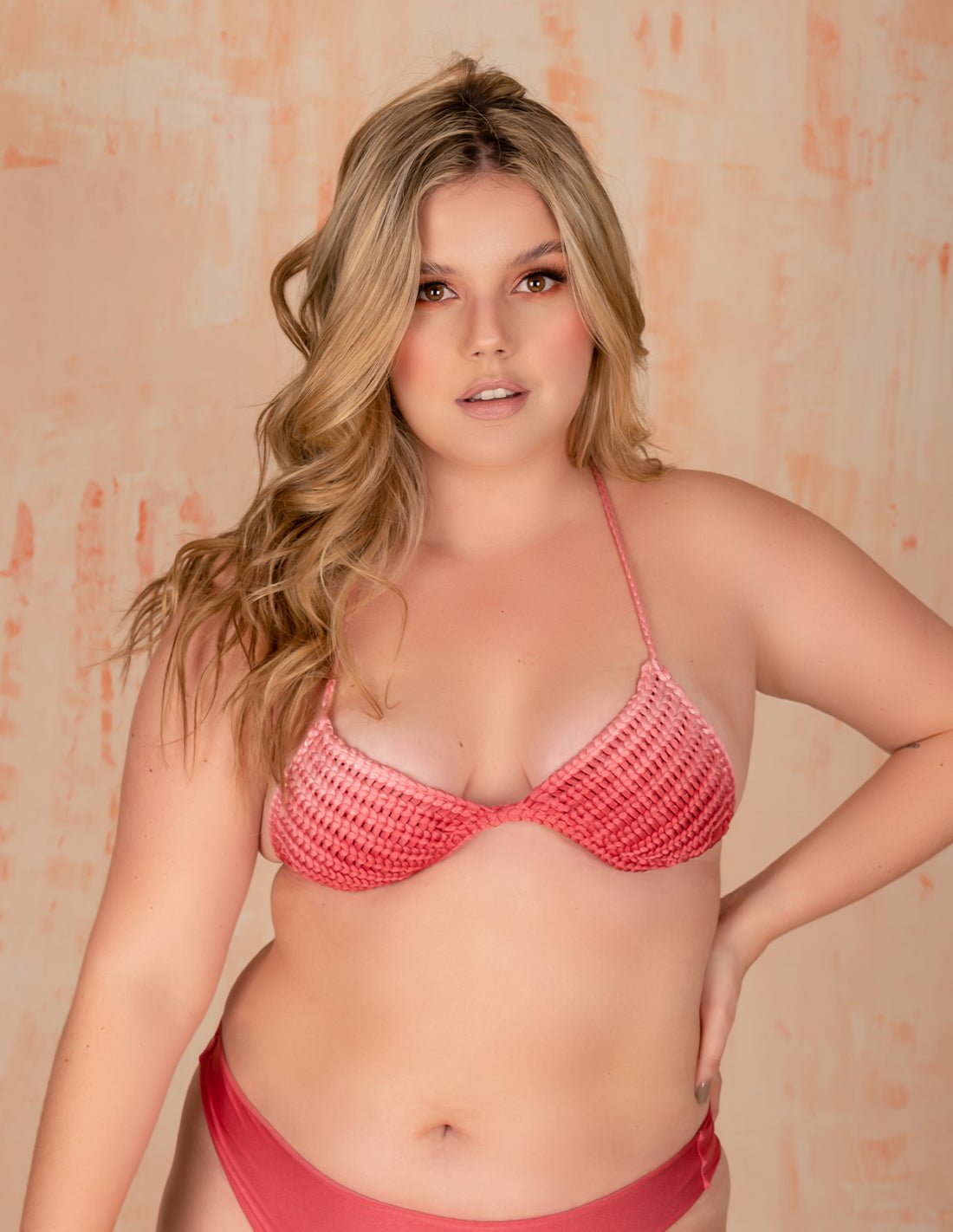 Chiflarte Top Faded Red Flower - Top - Entreaguas Wearable Art