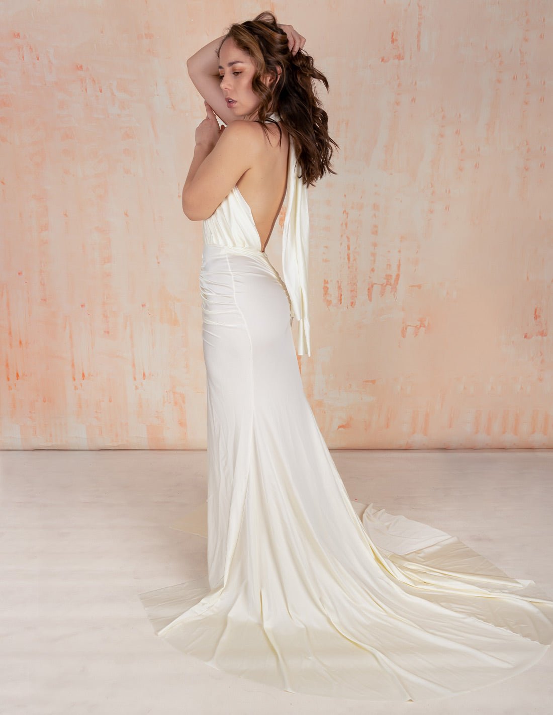 Dahlia Dress Ivory. Dress In Ivory. Entreaguas