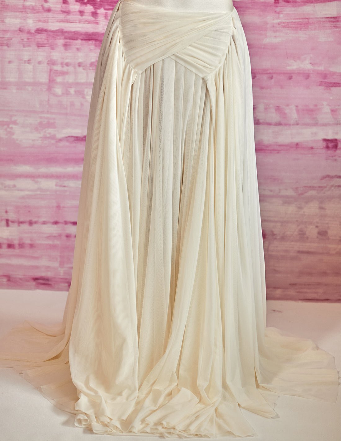 Diosa Skirt Ivory. Beach Skirt In Ivory. Entreaguas