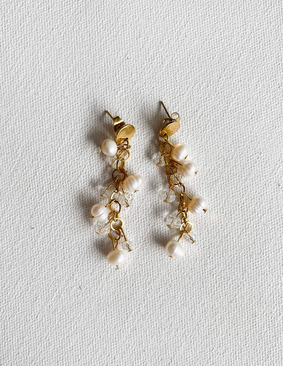 Flor De Loto Earring Golden Pearl