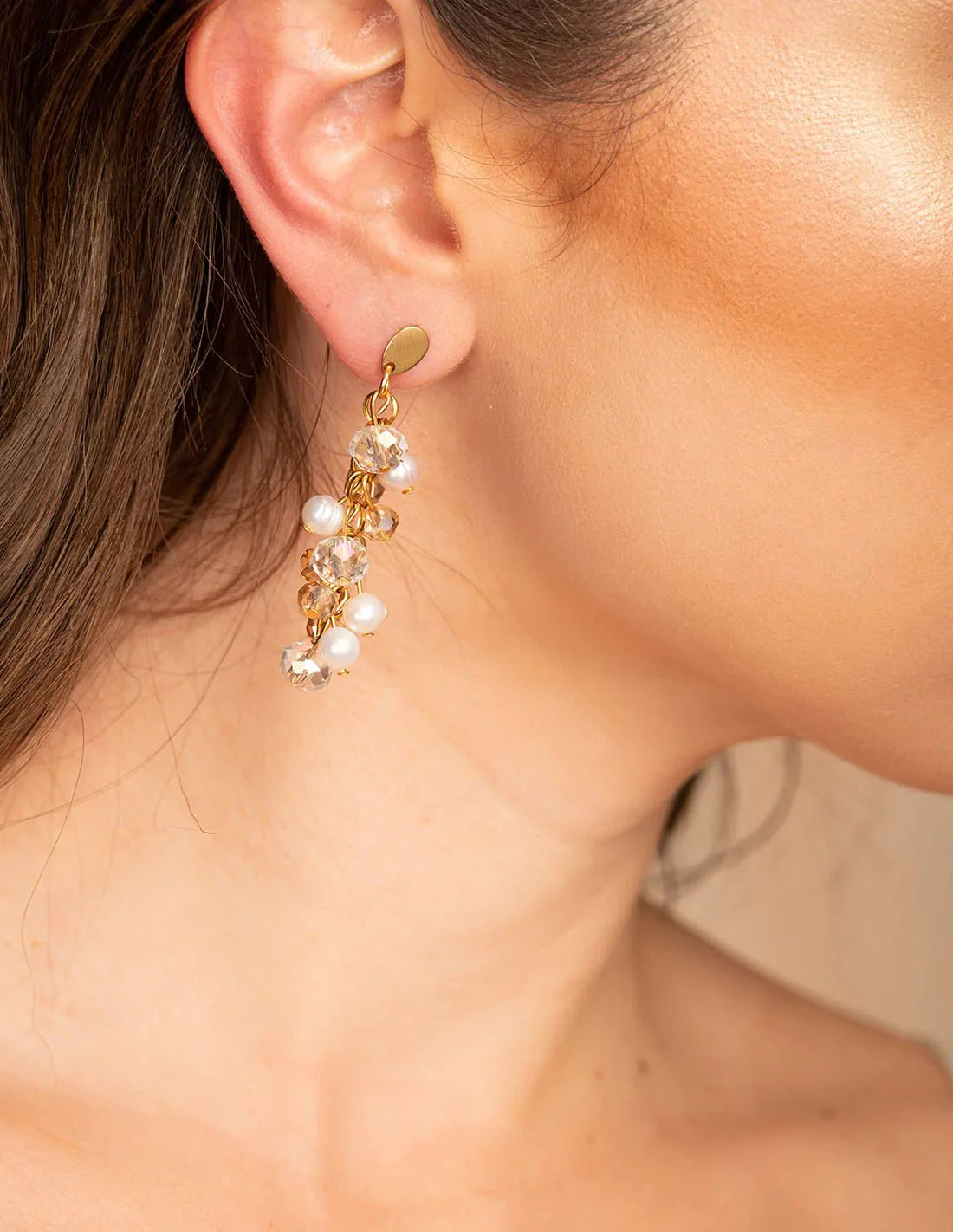 Flor De Loto Earring Golden Pearl. Earring In Golden Pearl. Entreaguas