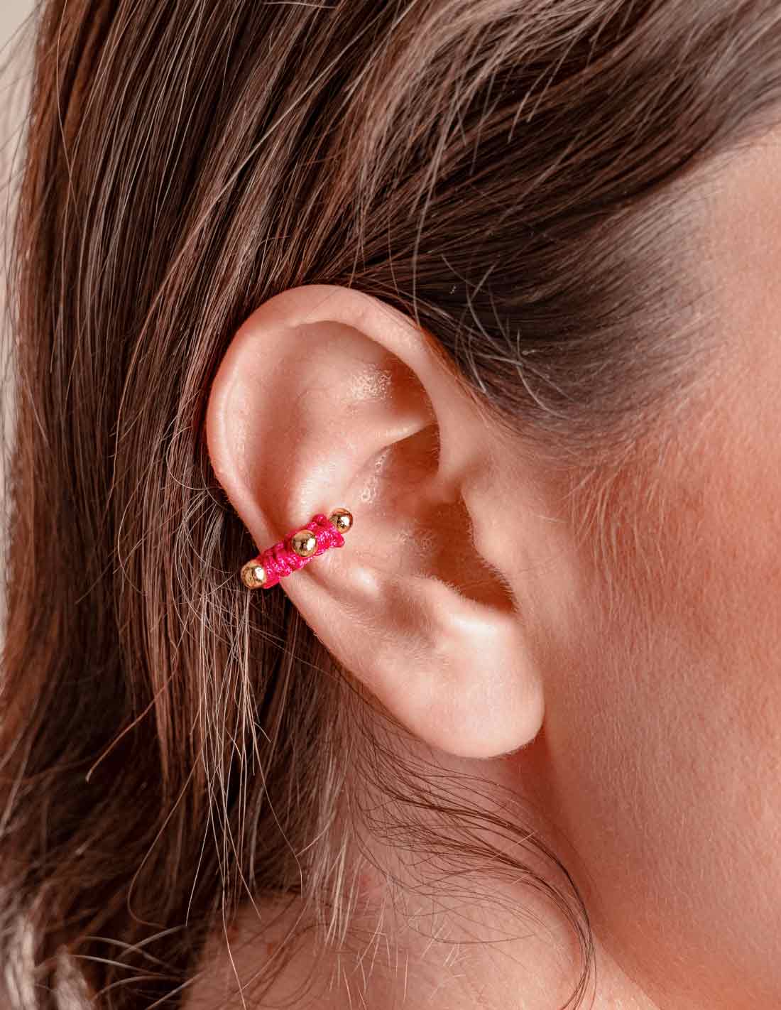 Luna Lunera Ear Cuff Fuchsia - Ear Cuff - Entreaguas Wearable Art