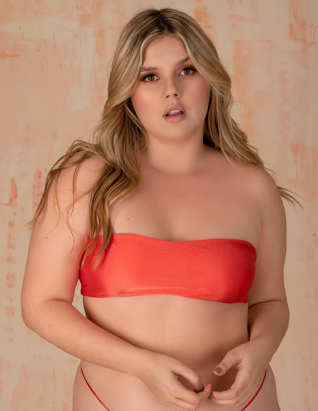 Mountain Top Salmon Flower - Top - Entreaguas Wearable Art