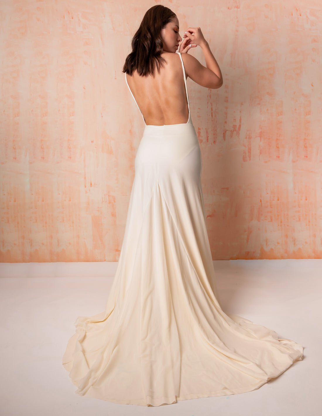 Petale Dress Ivory - Dress - Entreaguas Wearable Art