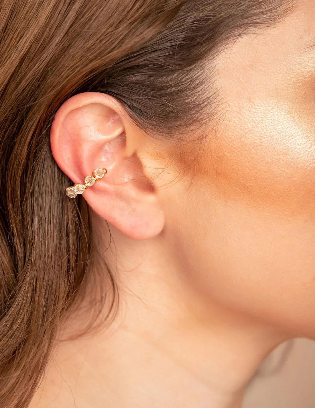 Shine Ear Cuff Golden - Ear Cuff - Entreaguas Wearable Art