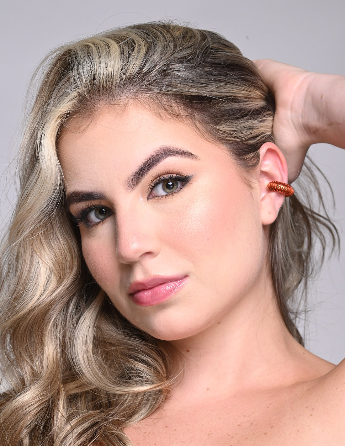 Luna Llena Ear Cuff Brown